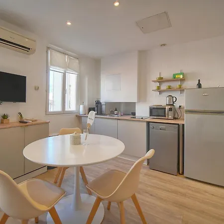 Hoche - 300 M De La Et Croisette - Wifi Air Conditioning - Vca Apartman Cannes